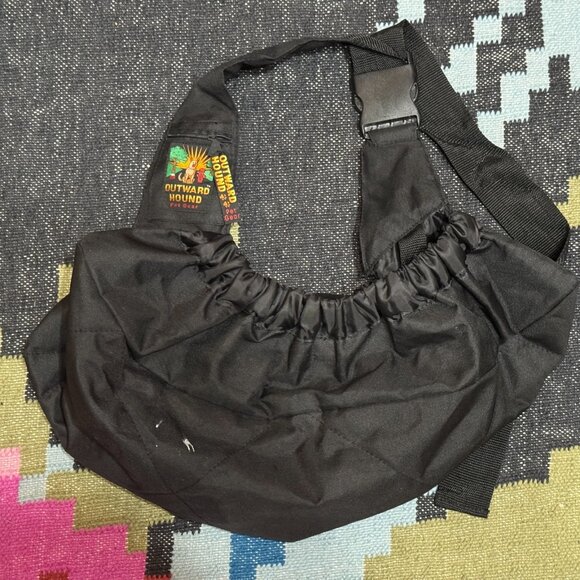 OUTWARD HOUND Pet Gear: Cross-Body Sling Pet Carrier, Black - Picture 10 of 16